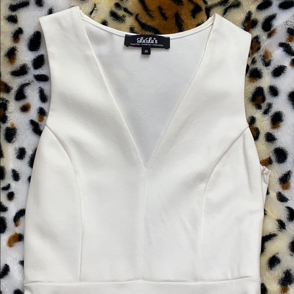 SOLD! Lulus white dress - Picture 2 of 3